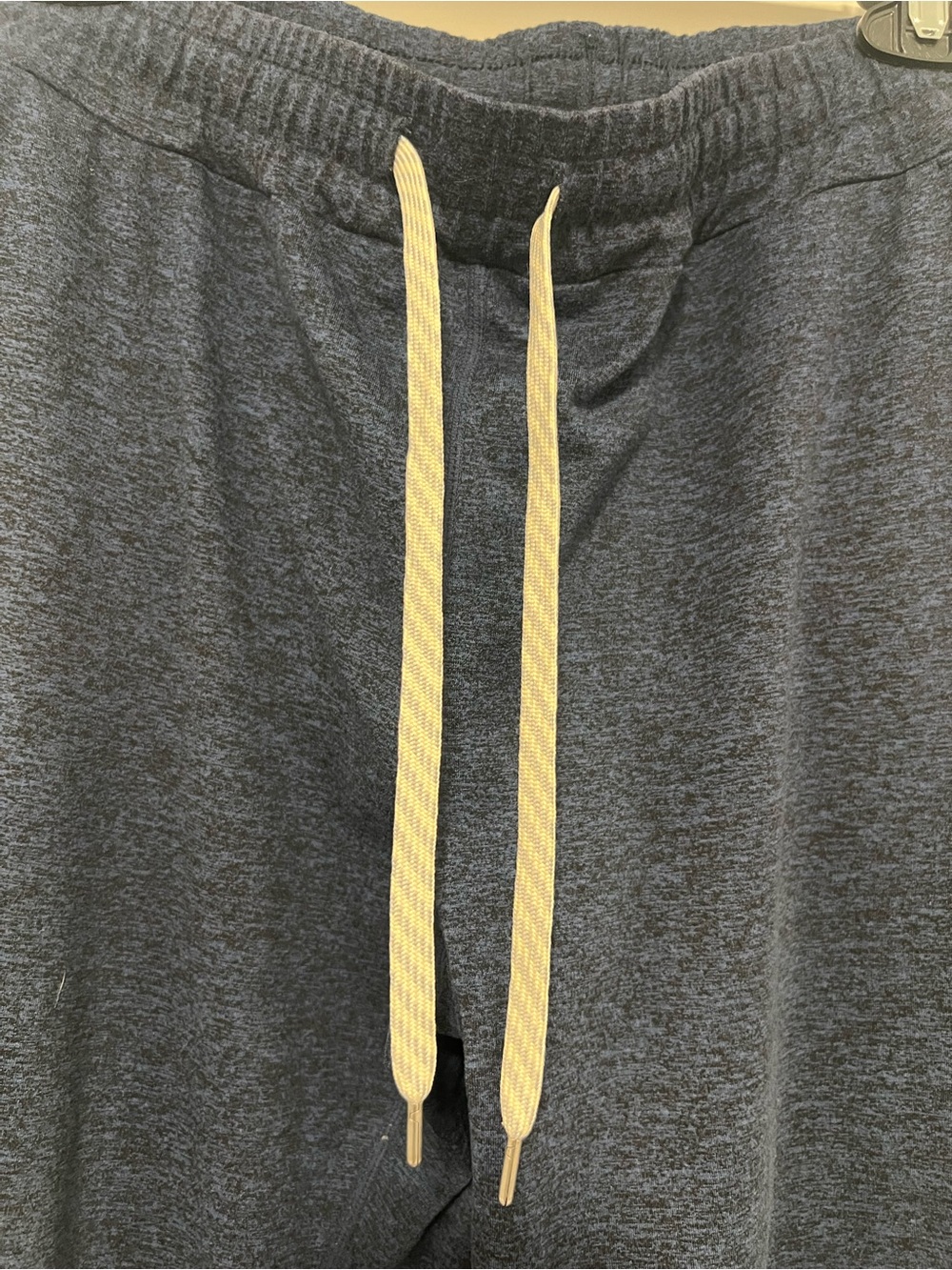 Vuori Performance Jogger Women’s Small Midnight Heather VGUC - Picture 11 of 11